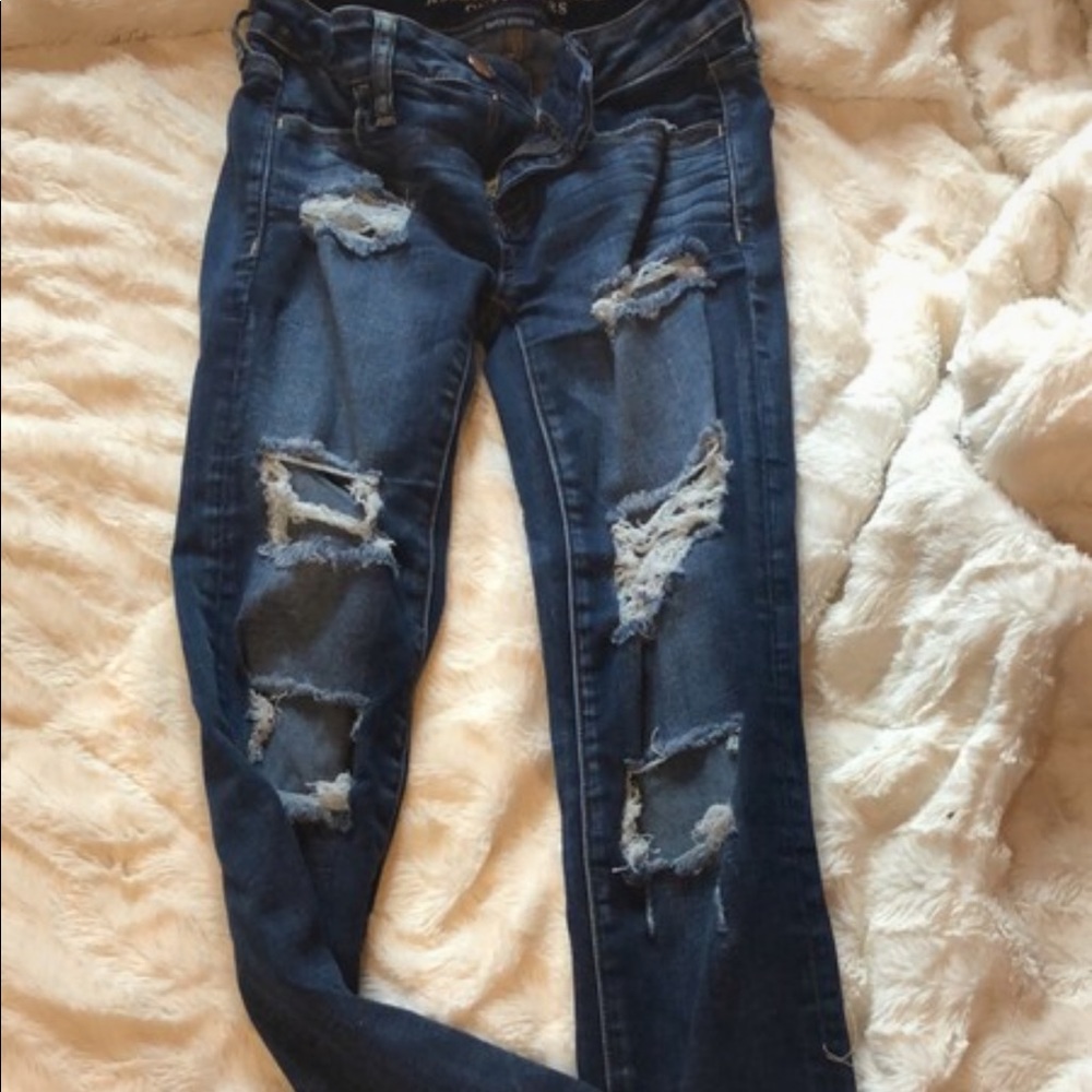 Ripped skinny jeans